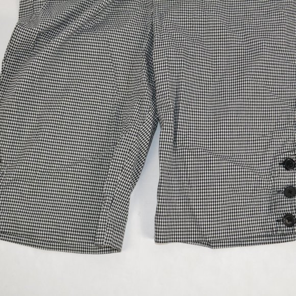Larry Levine Gingham Knee Shorts, Short Capri Pants - Picture 4 of 5